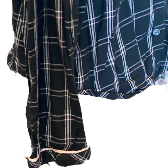 Victoria's Secret PJ button down black plaid long sleeve top size medium - Picture 4 of 6